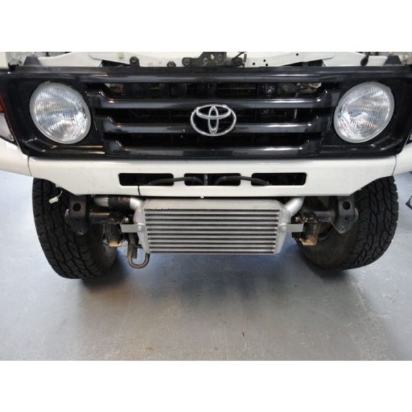 TOYOTA LANDCRUISER 70 SERIES 1HD FTE INTERCOOLER 2 600x600