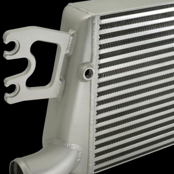 ik dm4 f intercooler hero 4 black bg sq 2 1 600x600